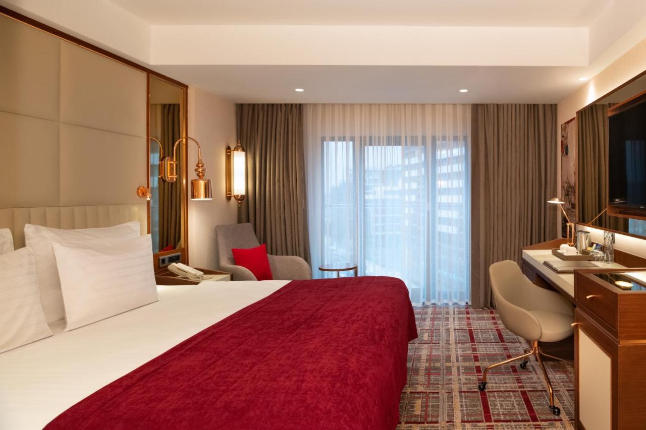 Moevenpick Hotel Istanbul Asia Airport Exteriér fotografie A room at the hotel