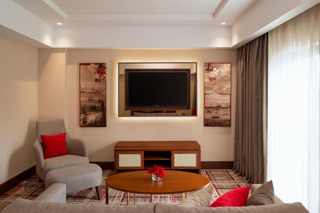 Moevenpick Hotel Istanbul Asia Airport Exteriér fotografie Living room
