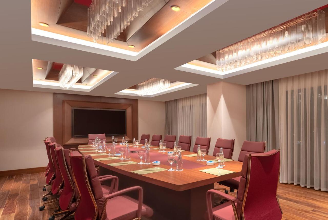 Moevenpick Hotel Istanbul Asia Airport Exteriér fotografie Boardroom