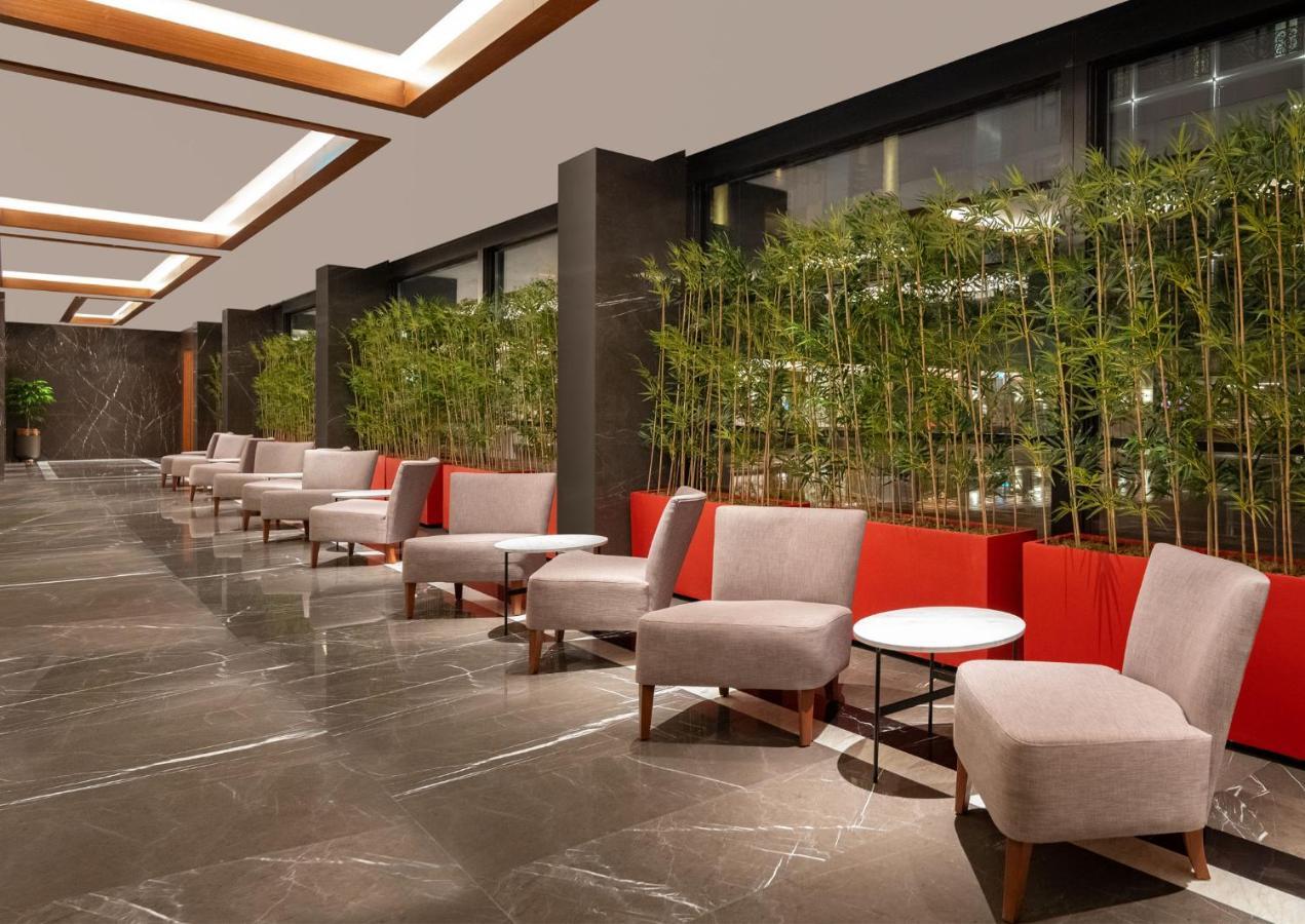 Moevenpick Hotel Istanbul Asia Airport Exteriér fotografie The lounge at the airport